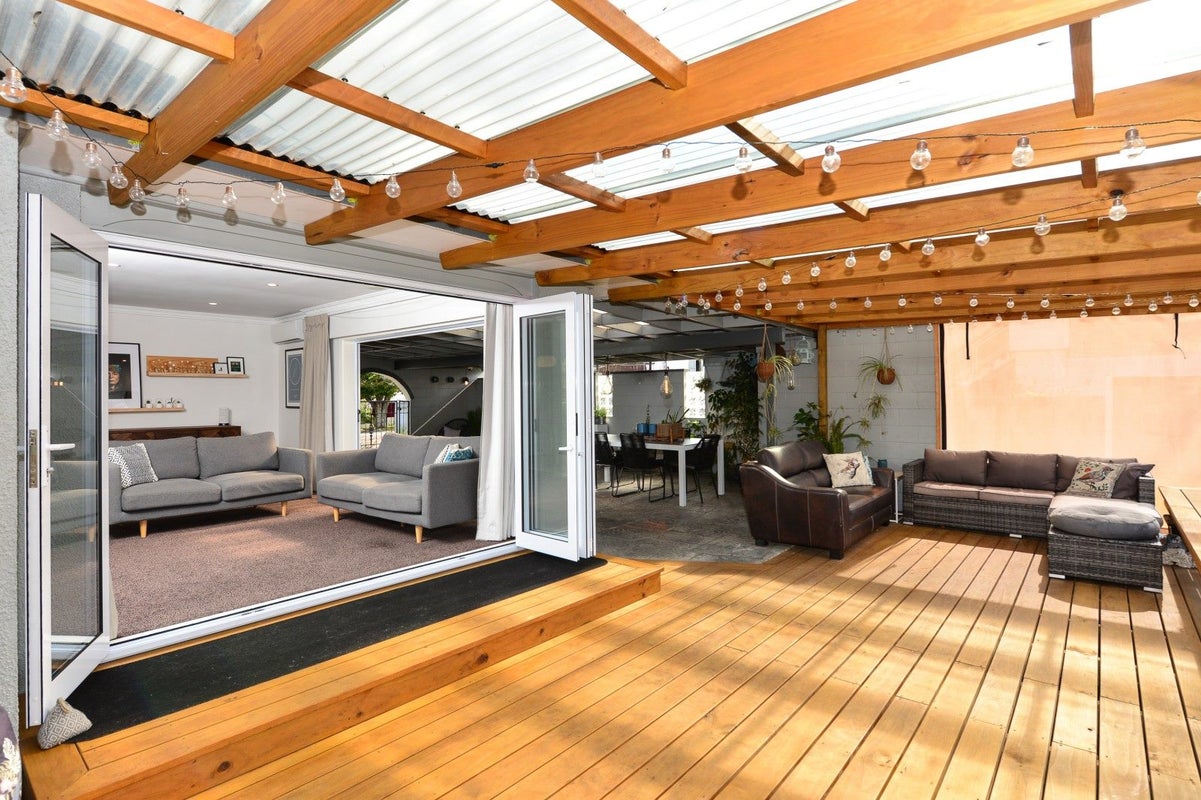 17 Beaumaris Place, Dinsdale, Hamilton - Carousel 2