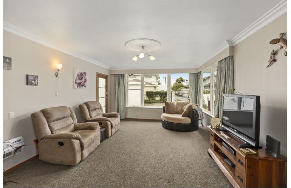 25A Brasell Street, Fairfield, Lower Hutt - Carousel 2