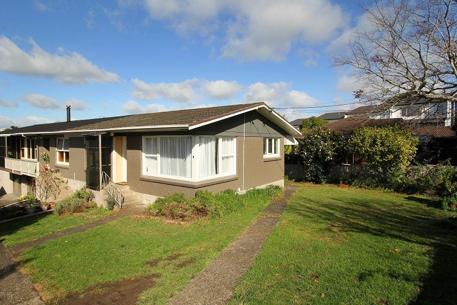 1/18 Napier Avenue, Takapuna, Auckland - Carousel 1
