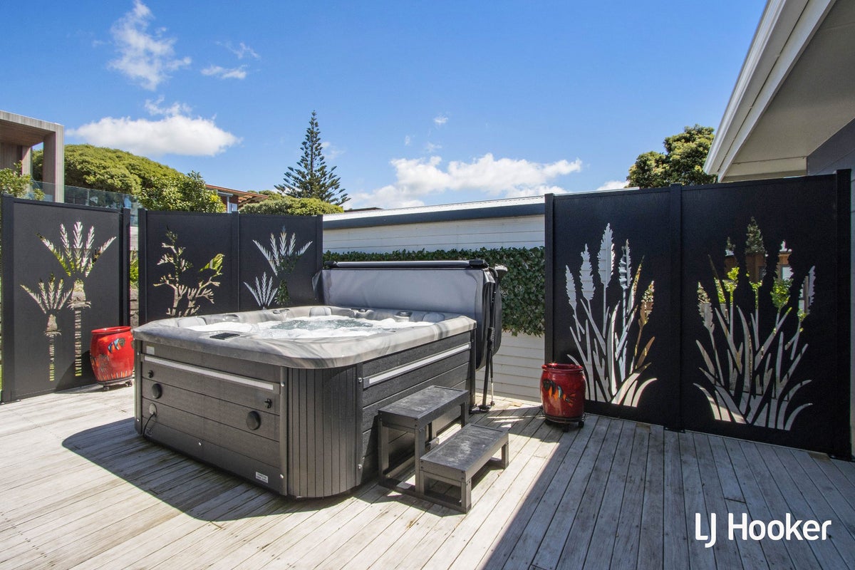 54 Shaw Road, Waihi Beach, Waihi Beach - Carousel 29