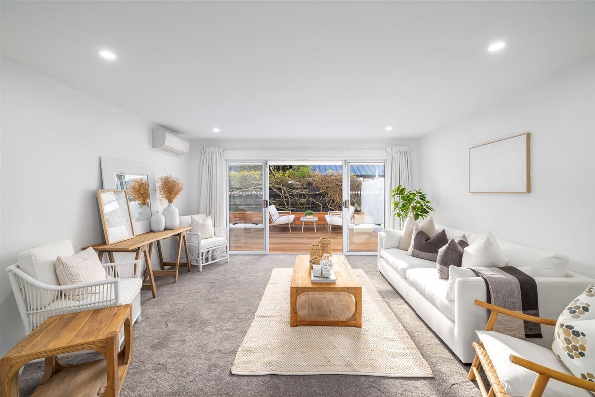 2/212 Springfield Road, St Albans, Christchurch - Carousel 2
