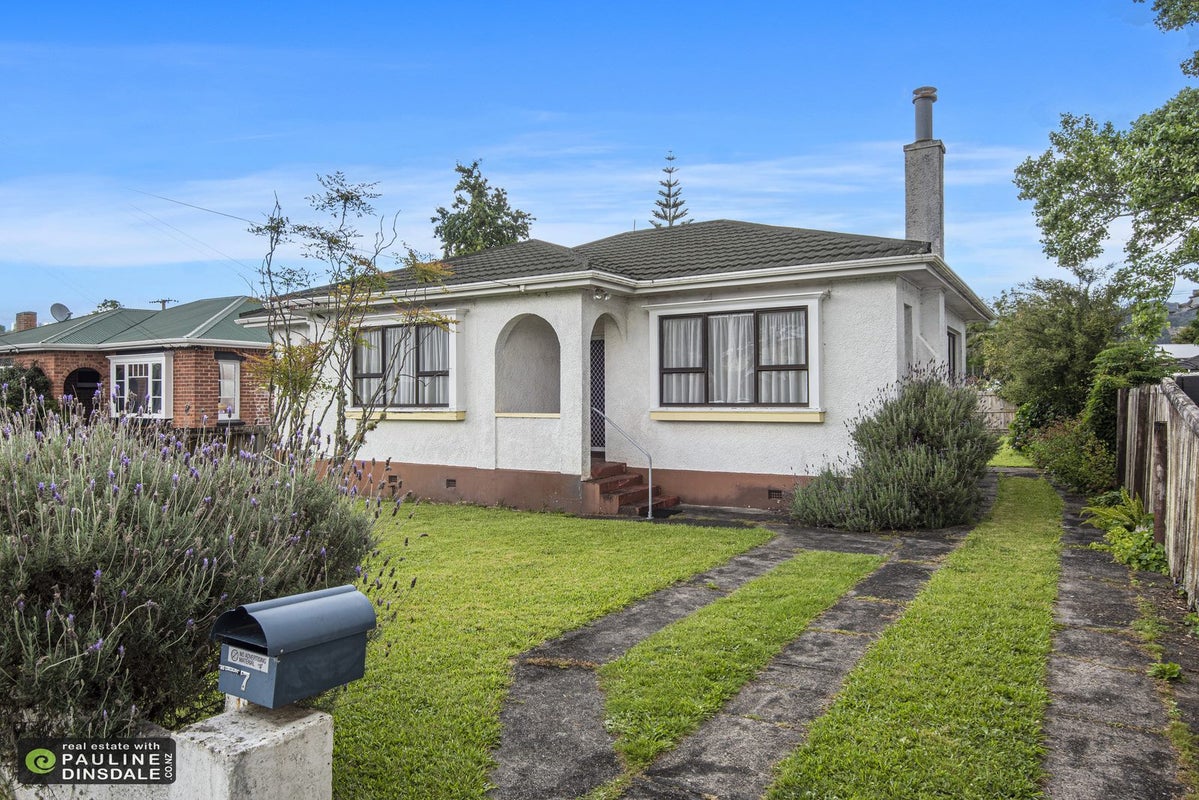 7 Henry Street, Kensington, Whangarei - Carousel 1