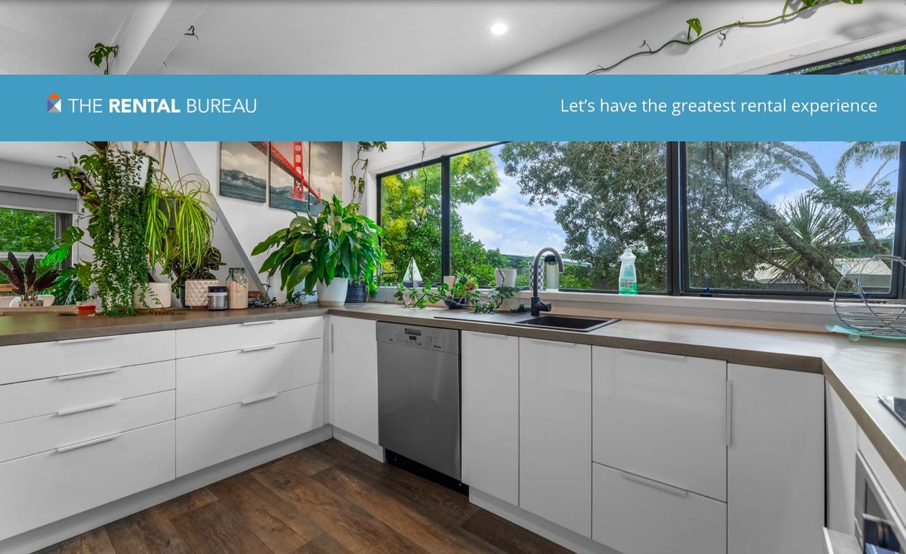 40 Gledstane Road, Stanmore Bay, Whangaparaoa - Carousel 1