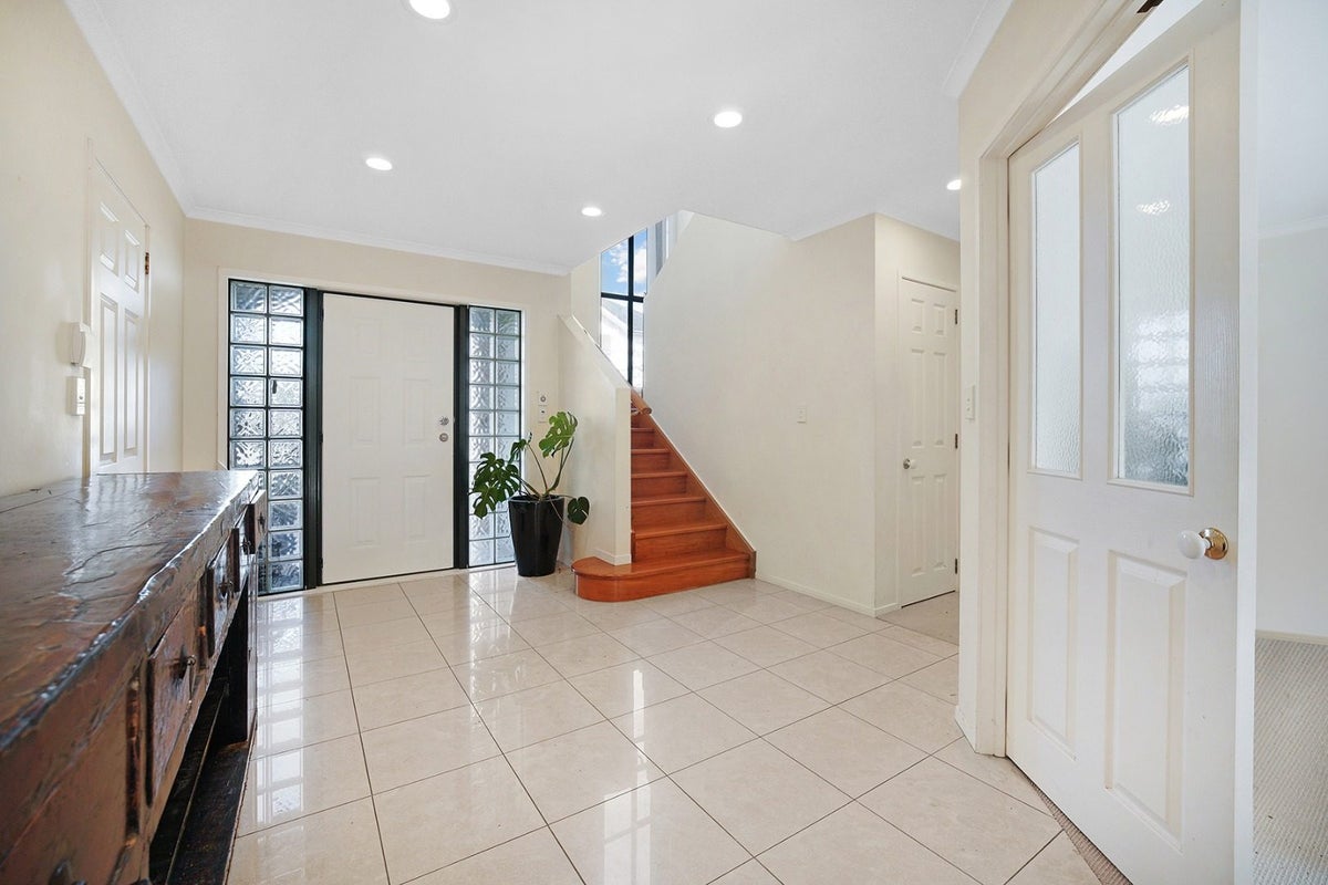3 Goldstine Place, Royal Oak, Auckland - Carousel 2