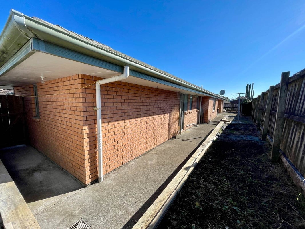 49 Michael Jones Drive, Flat Bush, Auckland - Carousel 13