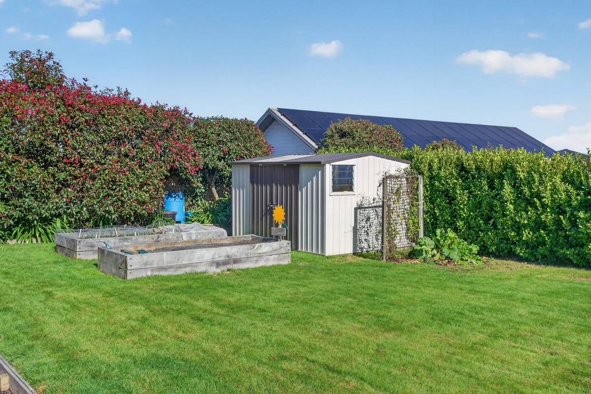 10 Coralie Place, Lansdowne, Masterton - Carousel 20
