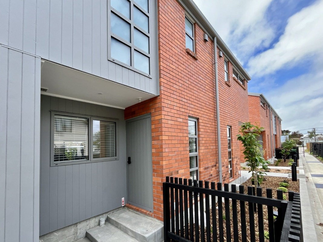 4/94 Mathesons Road, Phillipstown, Christchurch - Carousel 10
