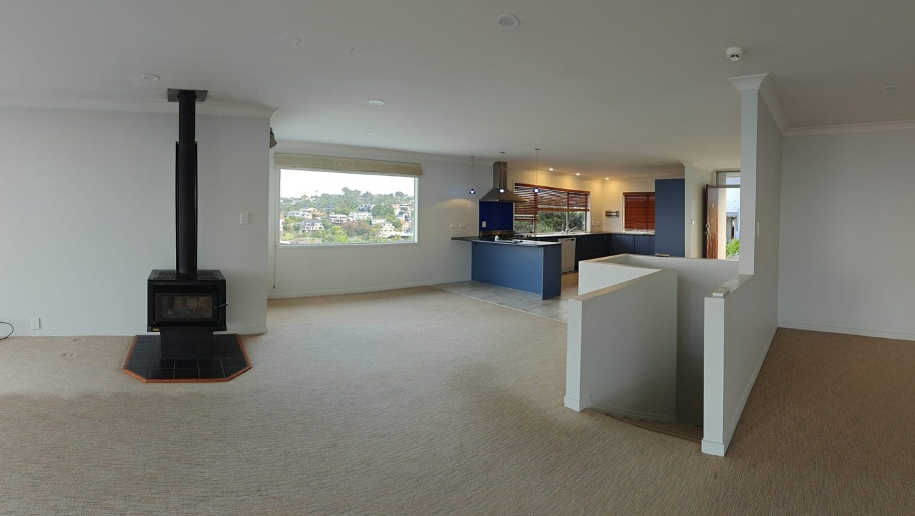 7 Shearwater Rise, Rothesay Bay, Auckland - Carousel 2
