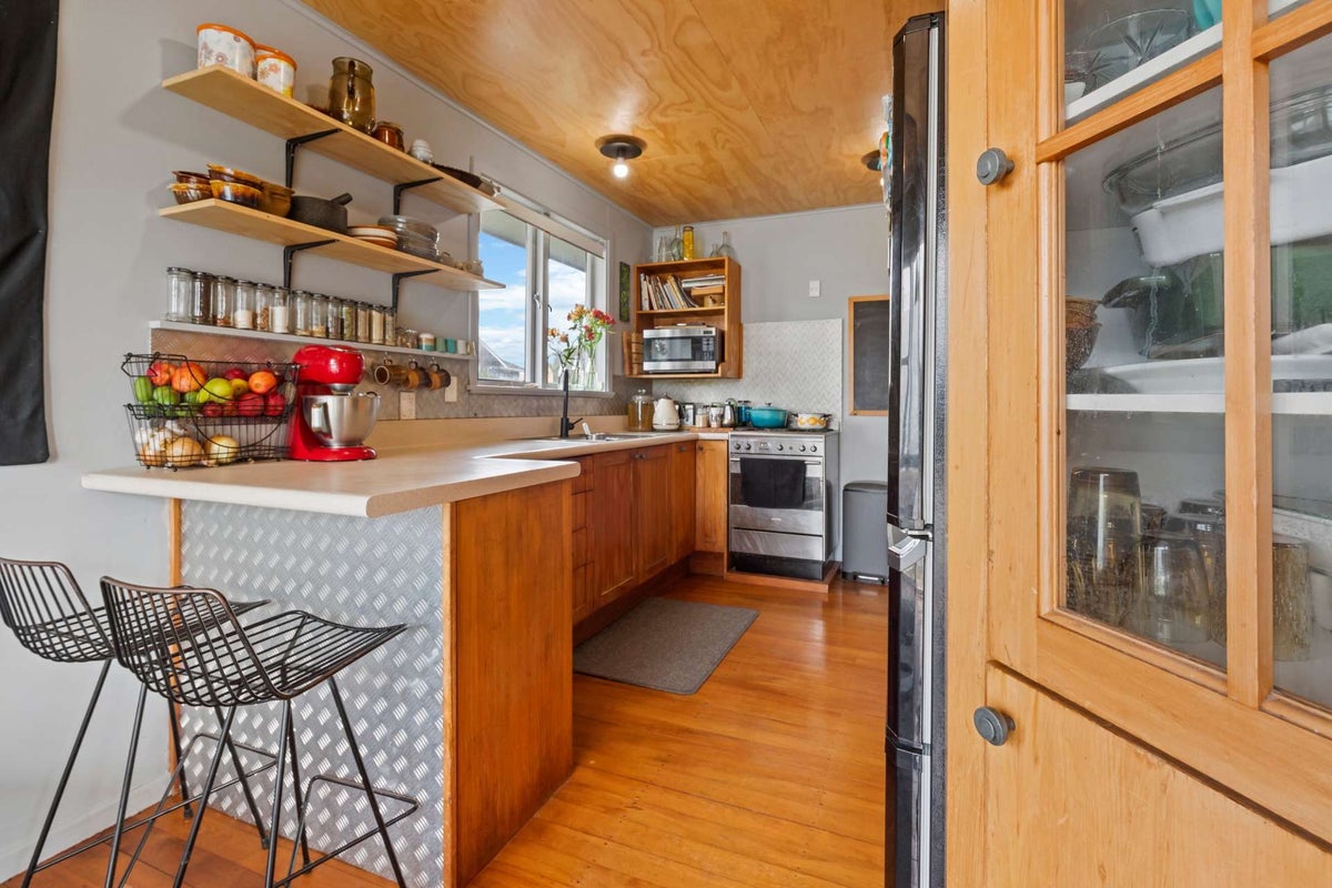 199 Tramway Road, Enderley, Hamilton - Carousel 1