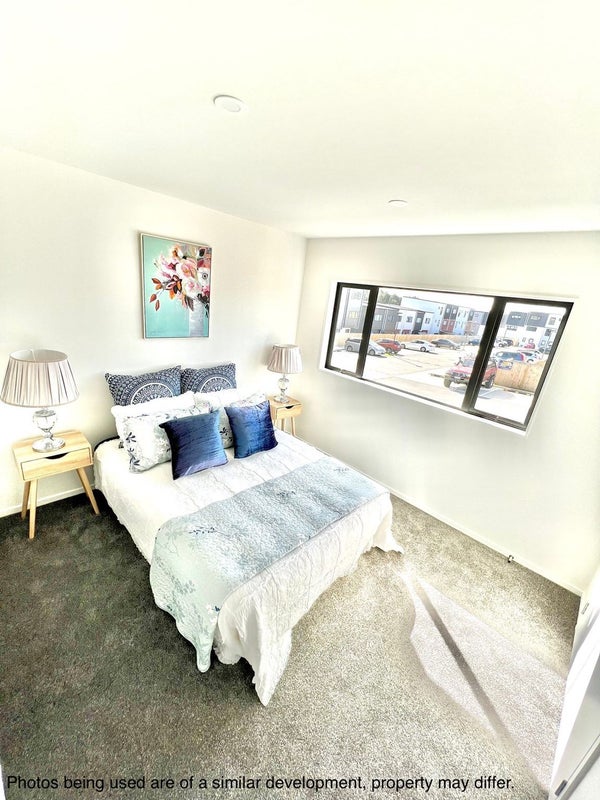 35 Hearth Street, Flat Bush, Auckland - Carousel 1