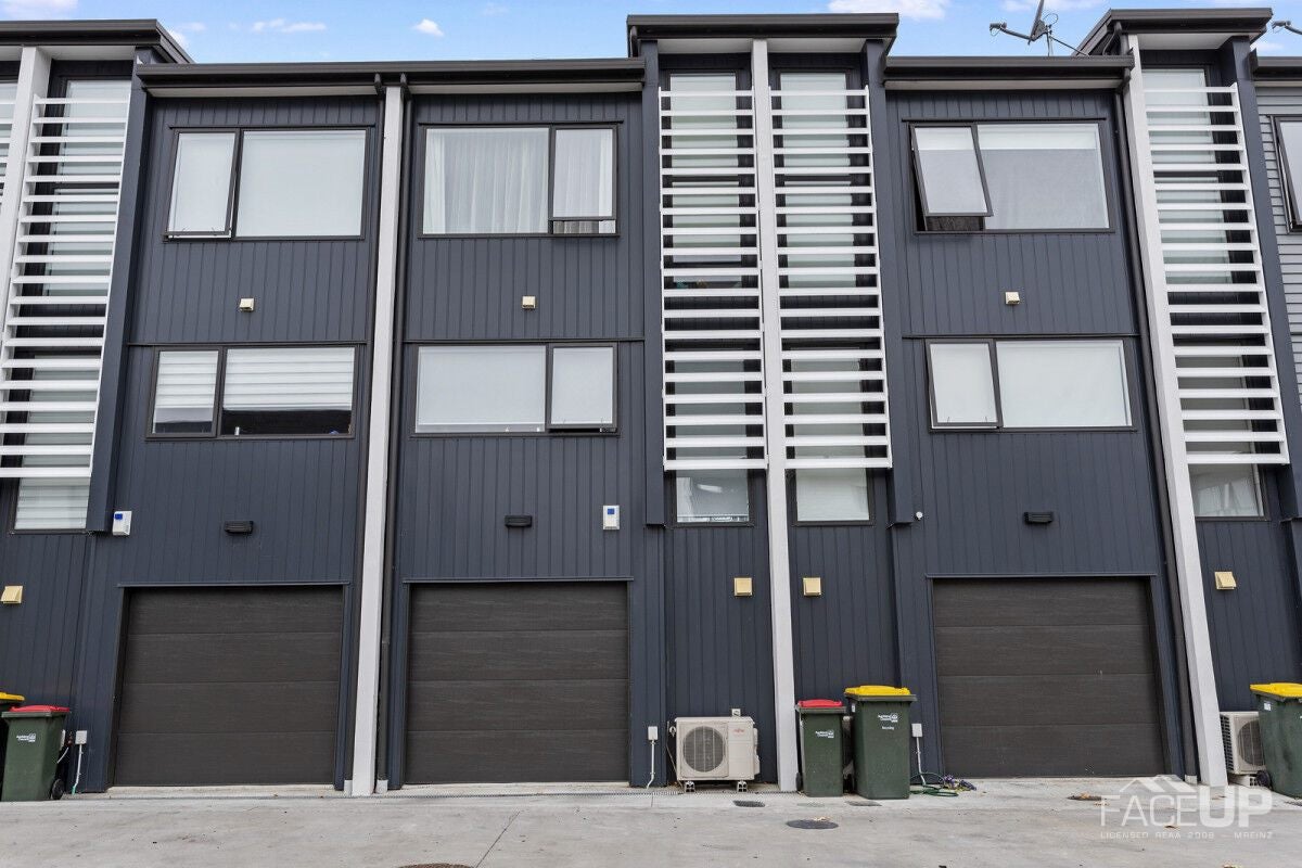 10 Carder Court, Hobsonville, Auckland - Carousel 13