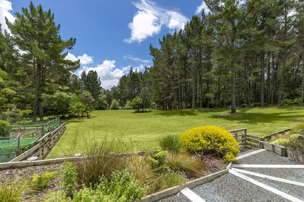 96 Potter Road, Albany - Carousel 2