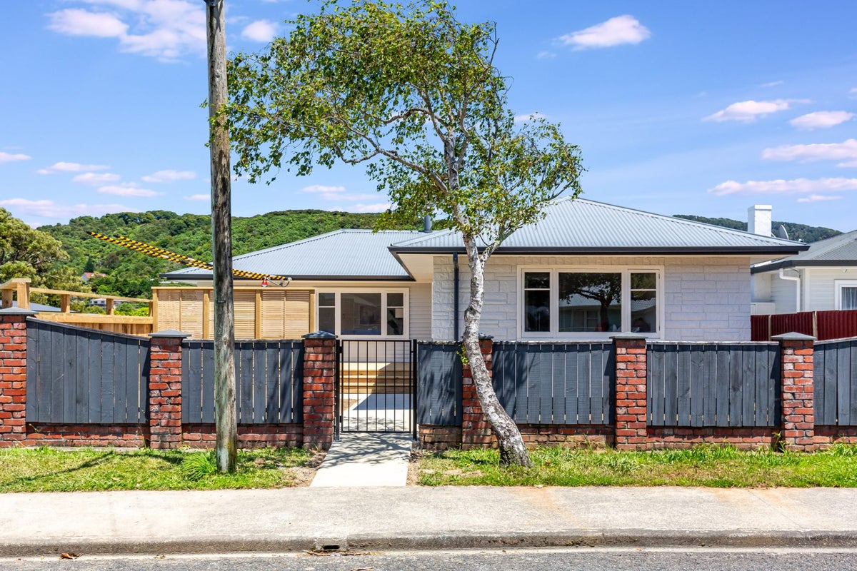 67 Moohan Street, Wainuiomata, Lower Hutt - Carousel 2