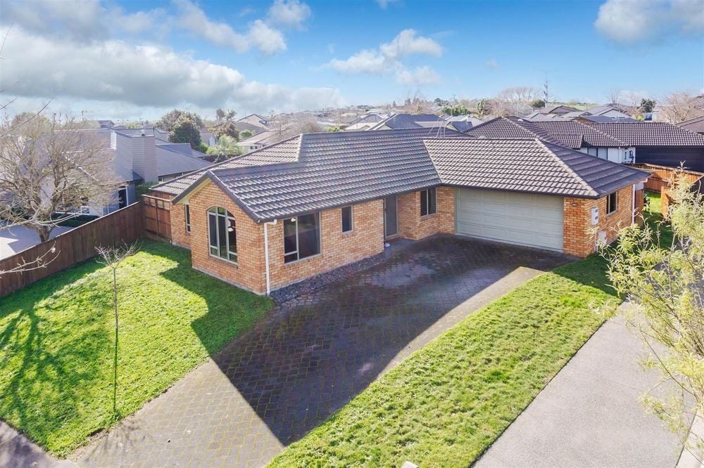 5 Ravenscourt Place, Huntington, Hamilton - Carousel 1