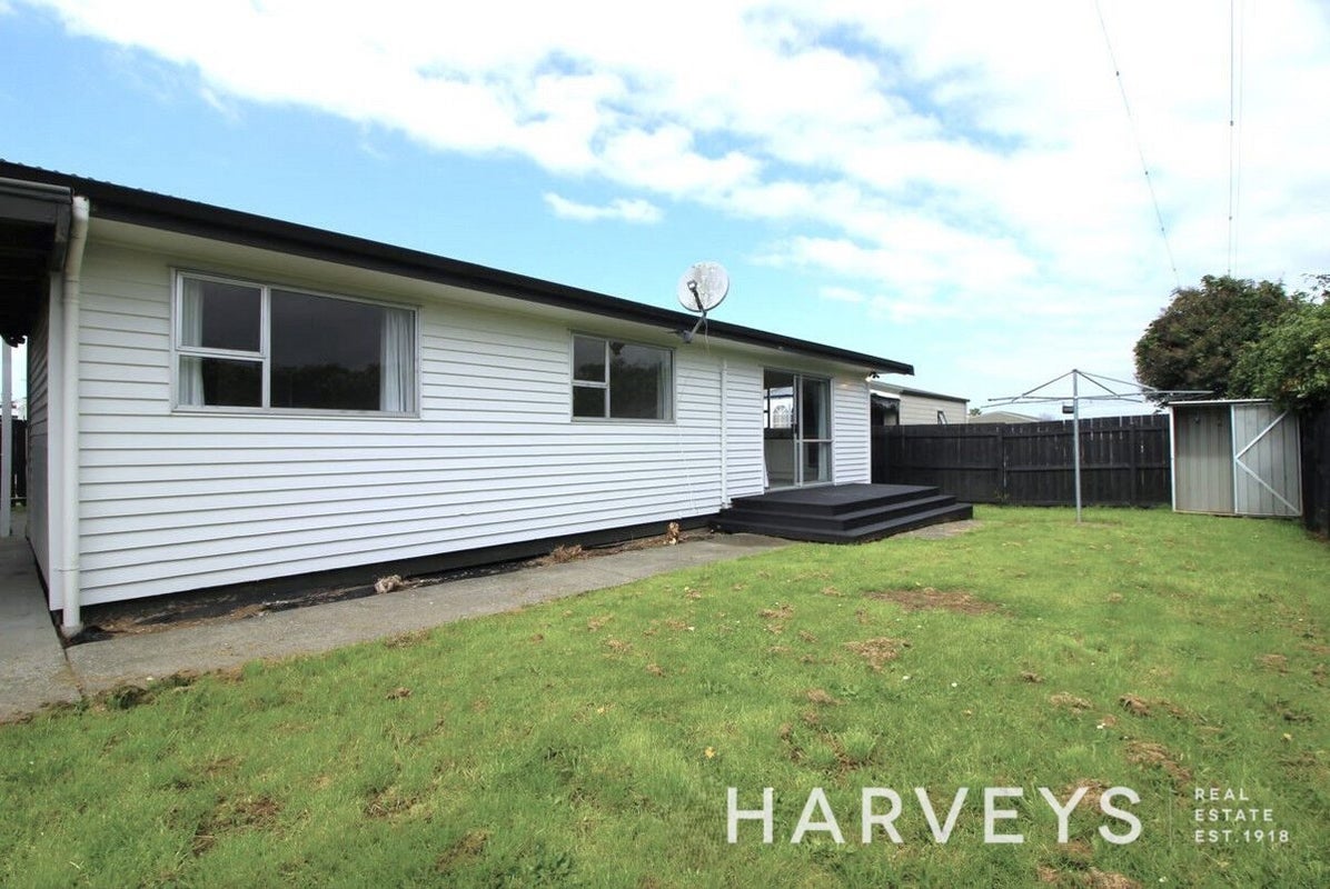6/25 Solveig Place, Randwick Park, Auckland - Carousel 1