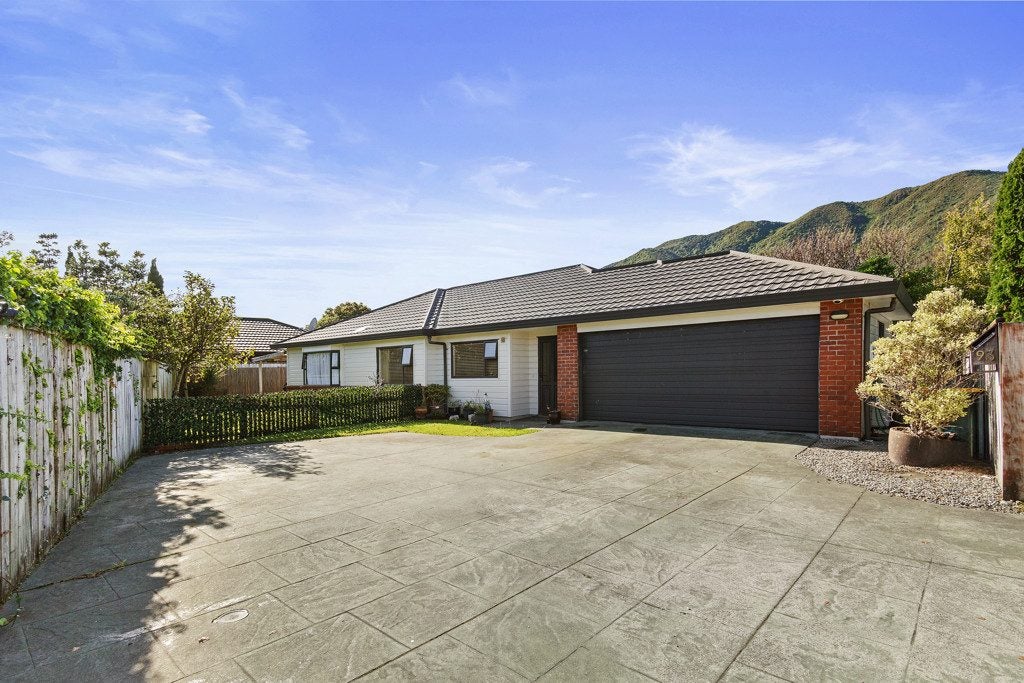 93 Mandel Mews, Waiwhetu, Lower Hutt - Carousel 19