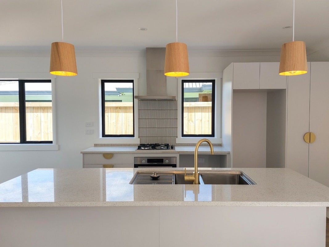 4/24 Endeavour Avenue, Flagstaff, Hamilton - Carousel 2