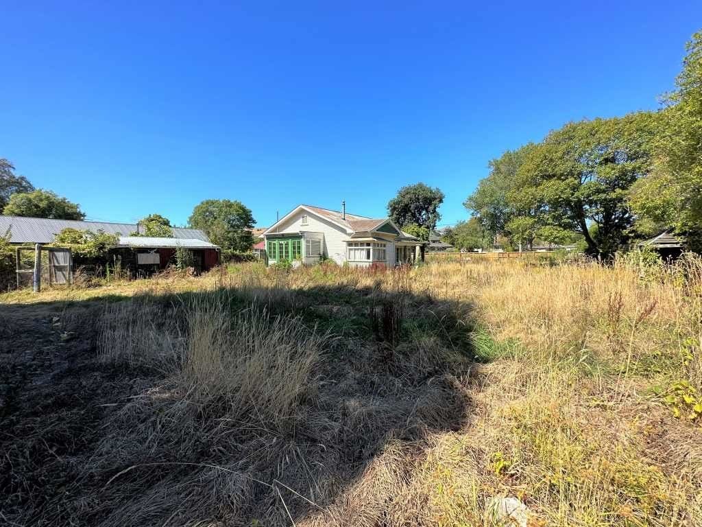 25 Fifield Terrace, Waltham, Christchurch - Carousel 2