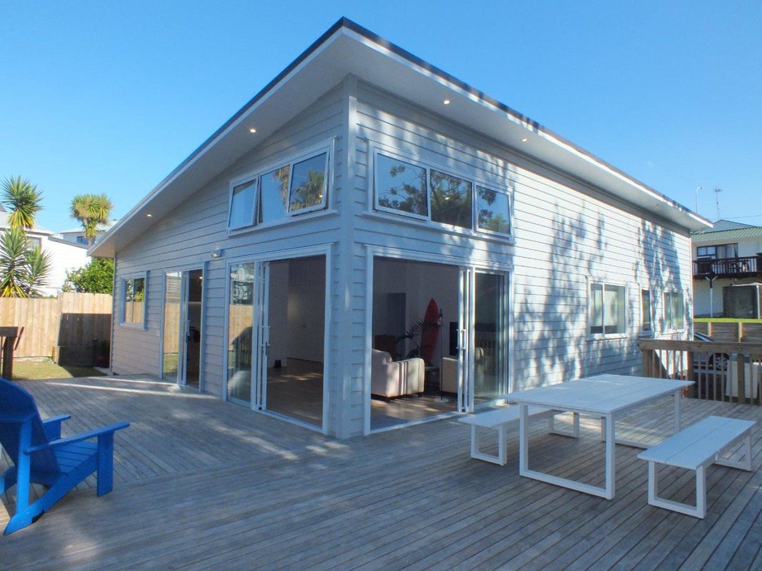 420A Whangaparaoa Road, Stanmore Bay, Whangaparaoa - Carousel 1
