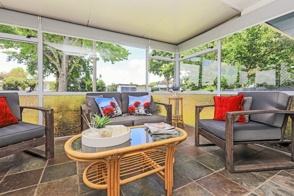 4/813 Clive Street, Akina, Hastings - Carousel 1