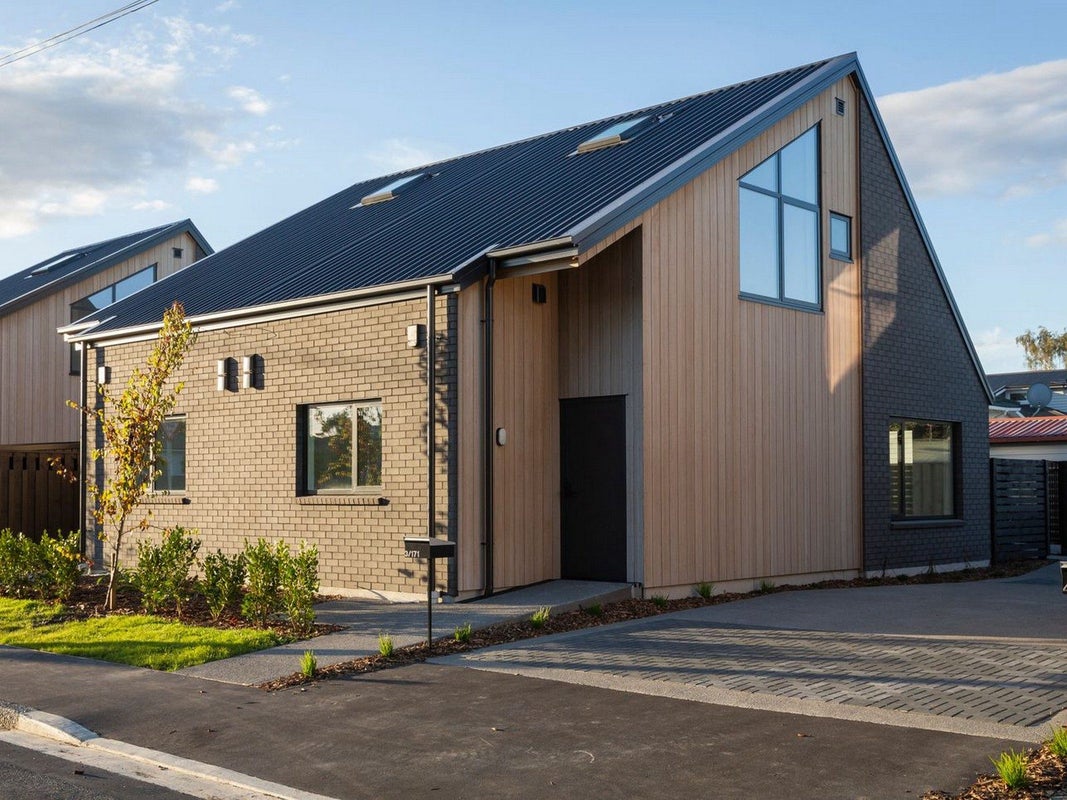 3/171 Centaurus Road, Saint Martins, Christchurch - Carousel 1