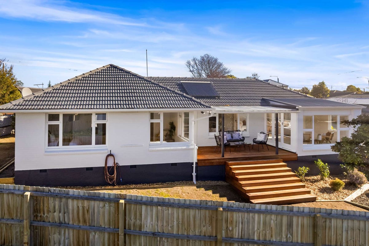 93 Hoon Hay Road, Hoon Hay, Christchurch - Carousel 1