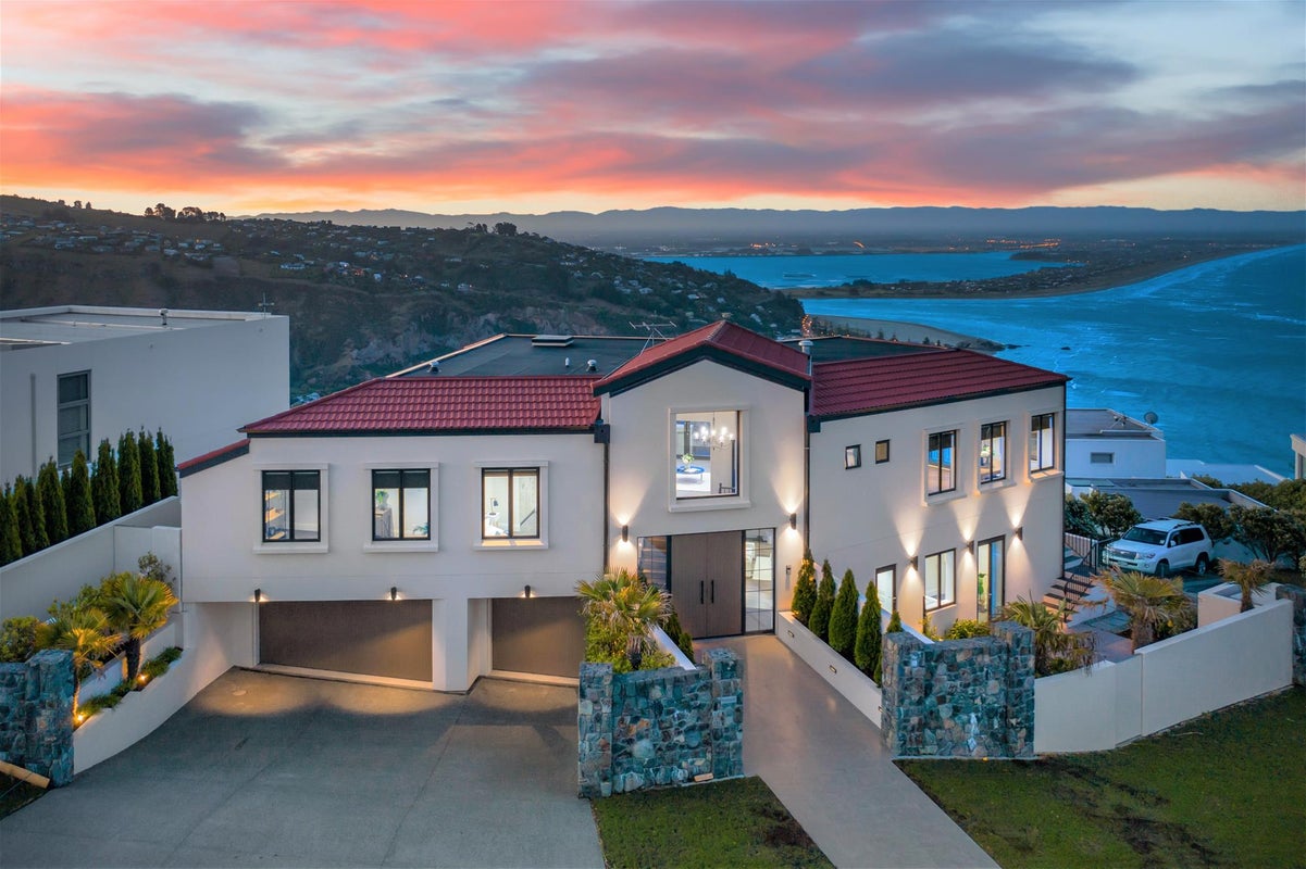 50 Godley Drive, Scarborough, Christchurch - Carousel 1