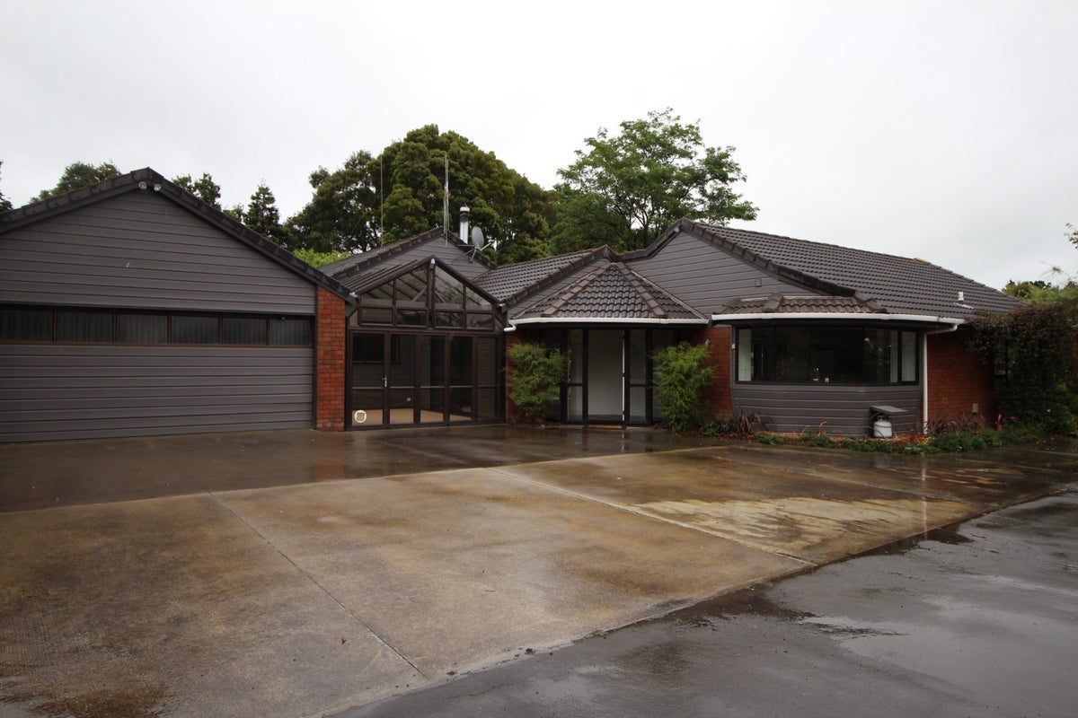 316B No 1 Line Longburn, Longburn, Palmerston North - Carousel 1