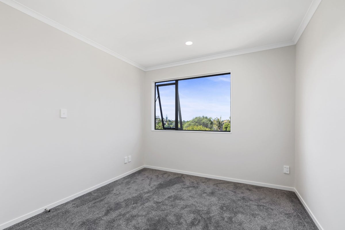 10A Neilon Place, Northcross, Auckland - Carousel 15