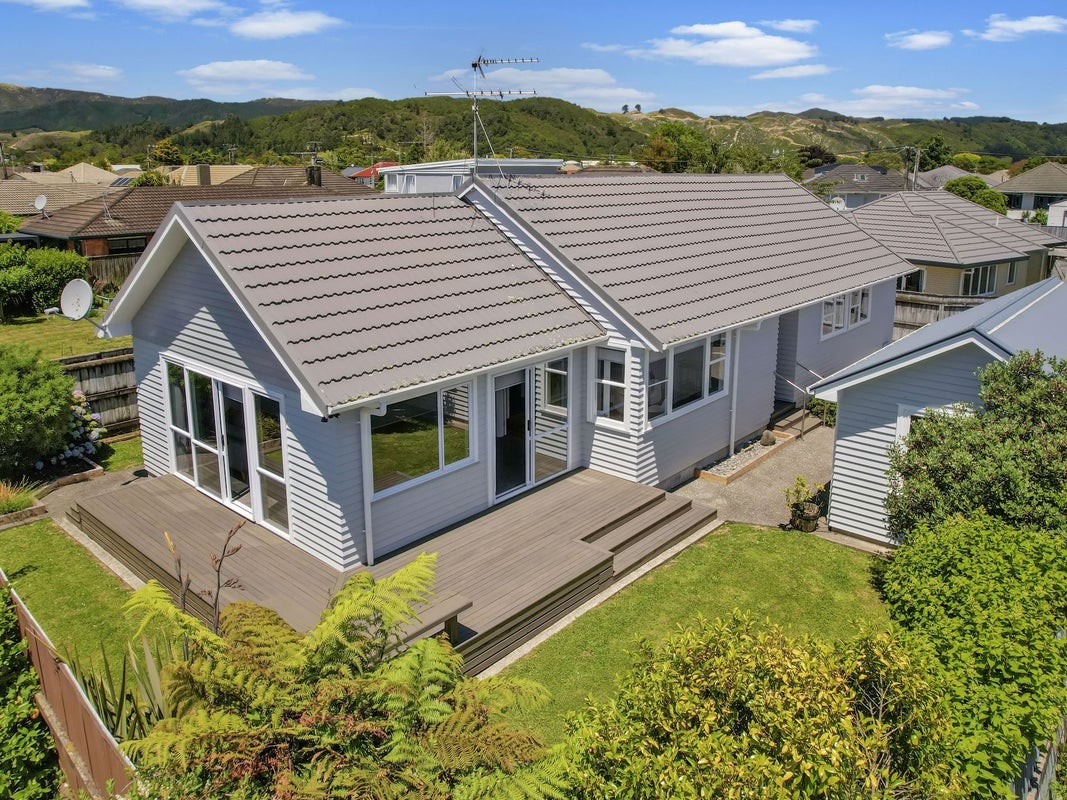 36A Sheridan Crescent, Trentham, Upper Hutt - Carousel 1