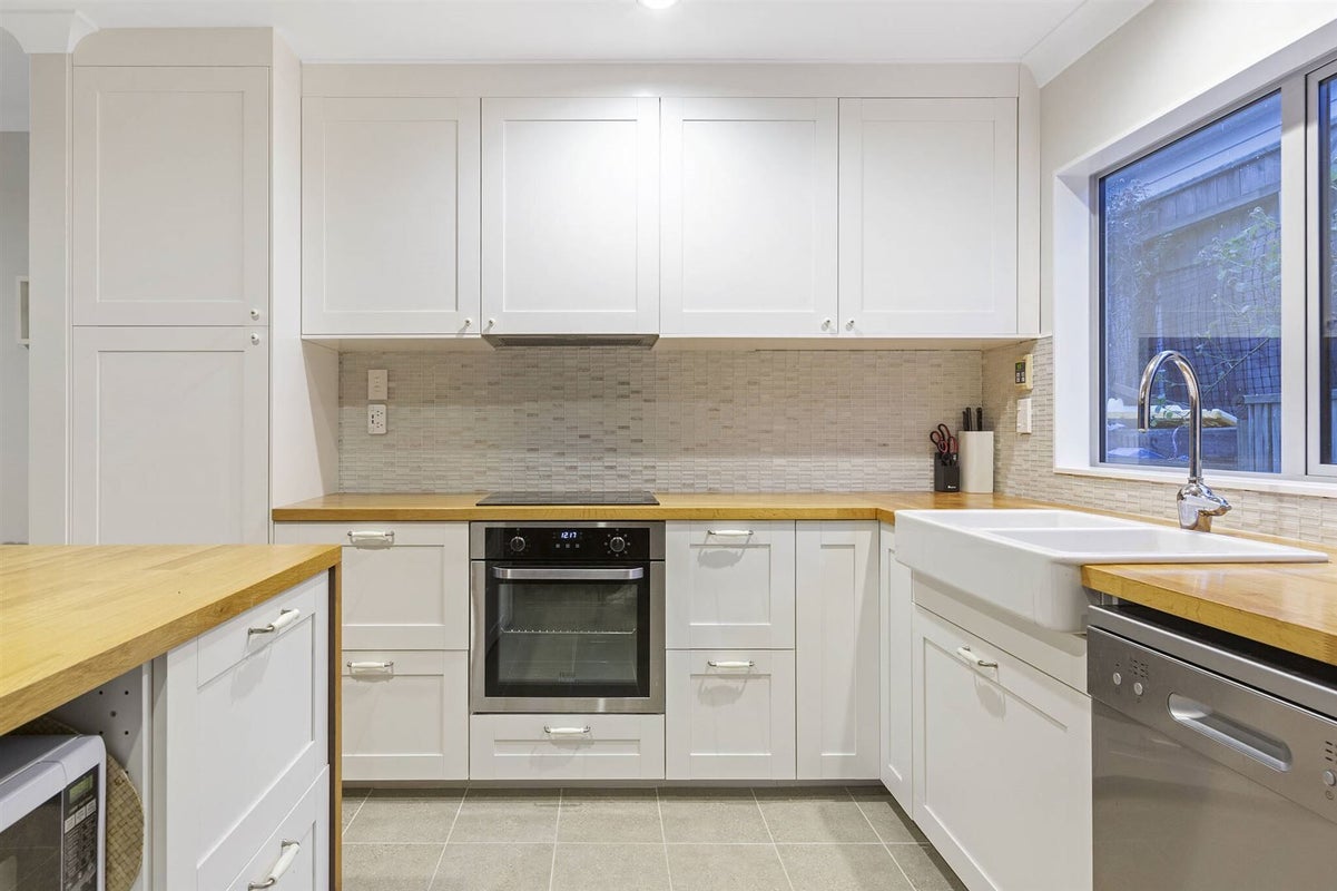 56 Staithes Drive North, Whitby, Porirua - Carousel 2