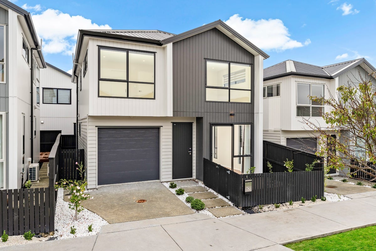5 Hiki Street, Hobsonville, Auckland - Carousel 2