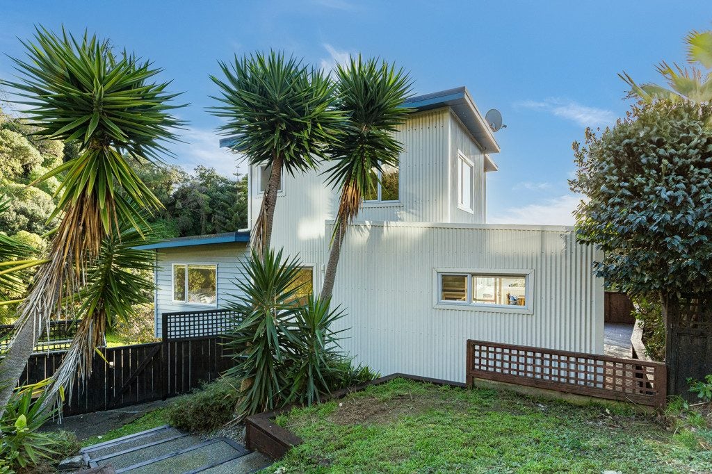 9 Paremata Drive, Paremata, Porirua - Carousel 12
