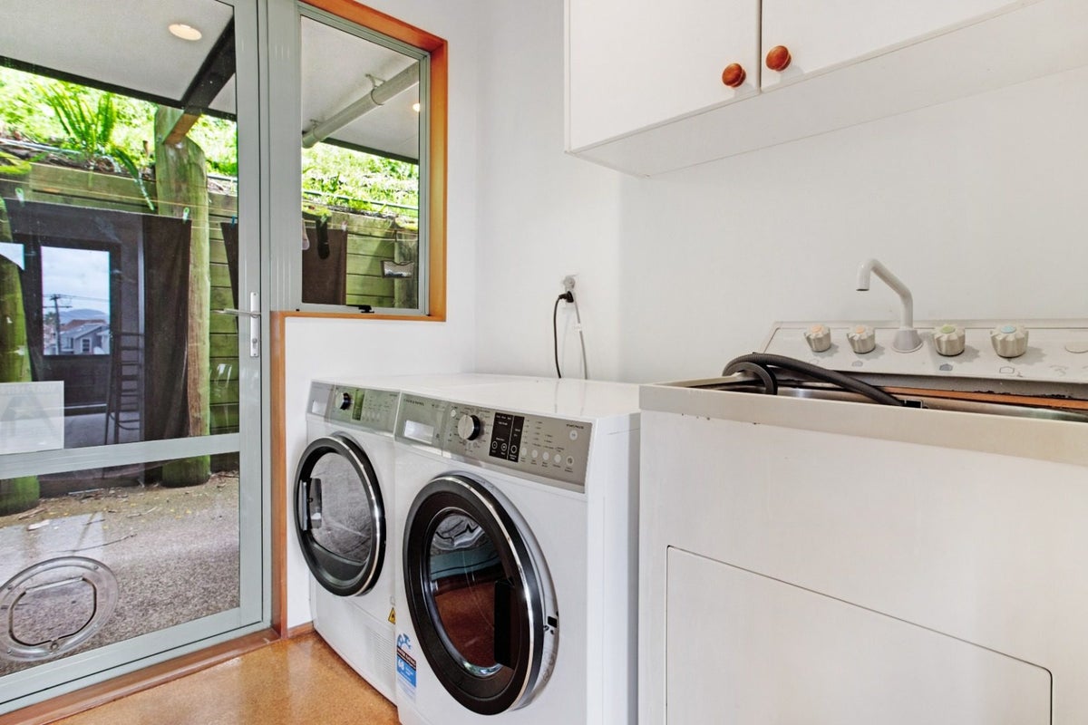 15A Melanesia Road, Kohimarama, Auckland - Carousel 27