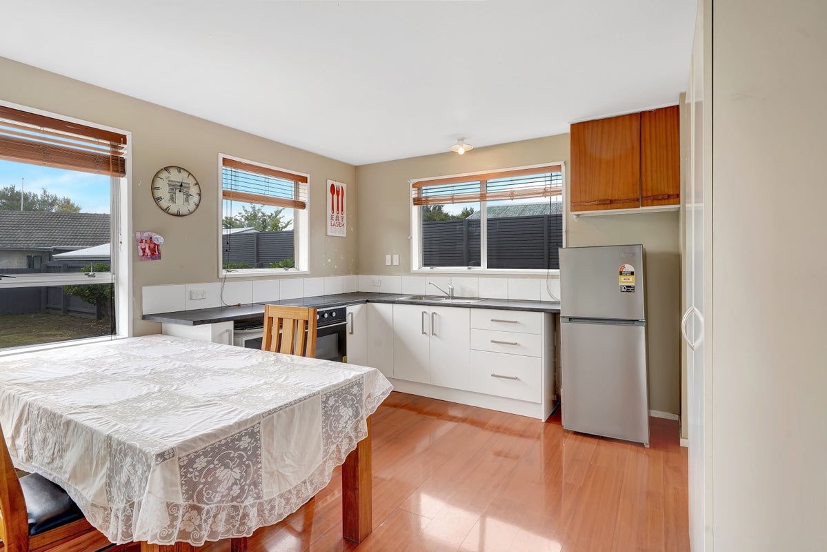 12 Cowes Street, Avondale, Christchurch - Carousel 2