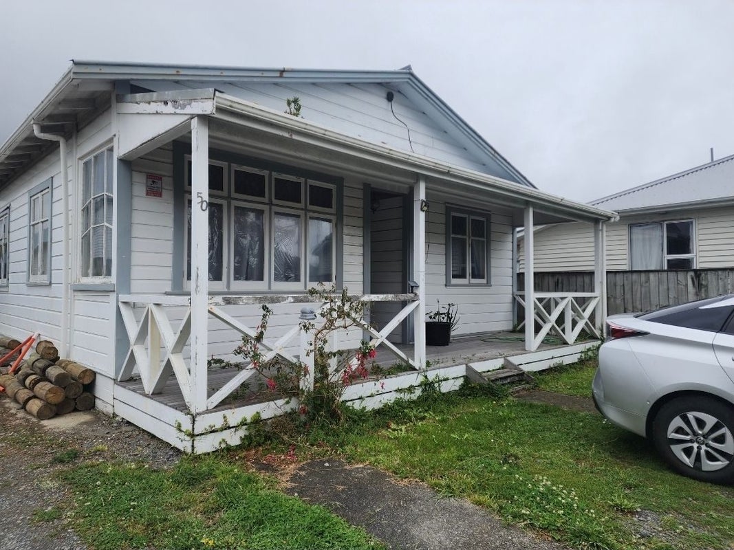 50 Connolly Street, Boulcott, Lower Hutt - Carousel 1