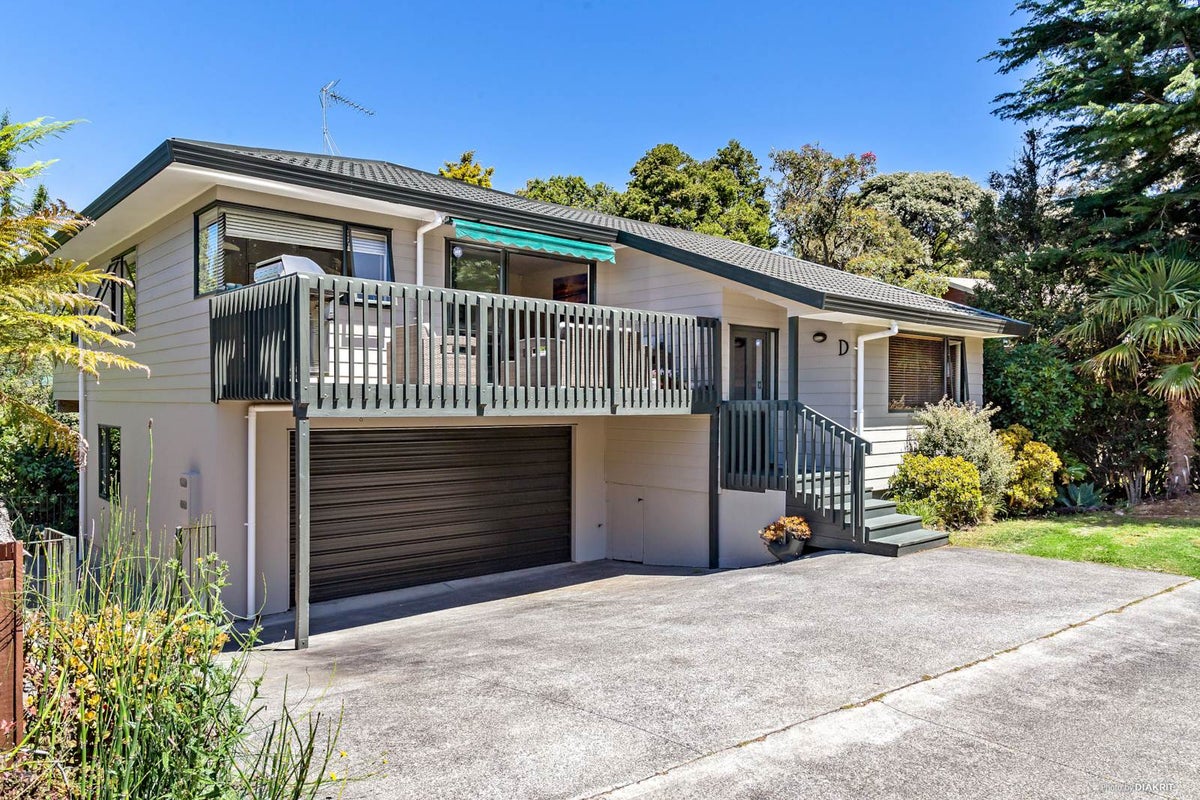 10D Elliston Crescent, Stanmore Bay, Whangaparaoa - Carousel 1