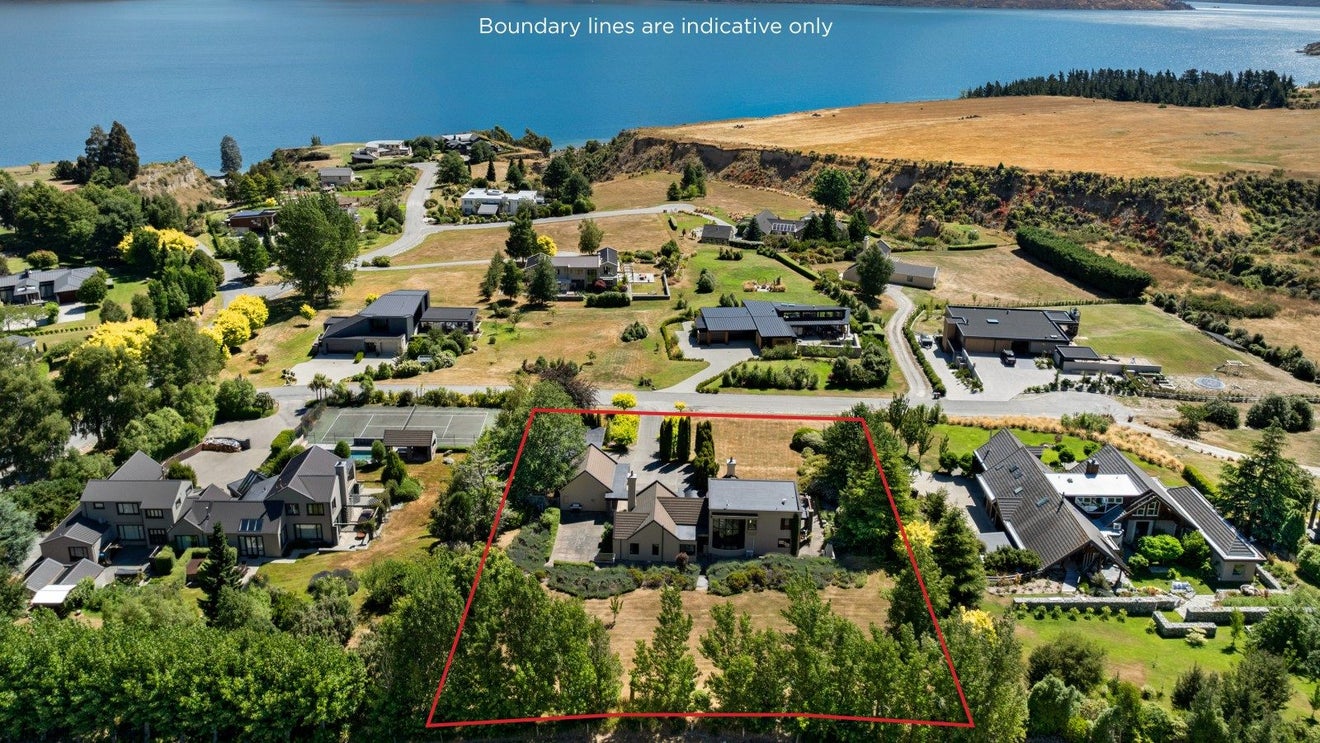 4 Scenic Drive, Drift Bay, Queenstown - Carousel 1