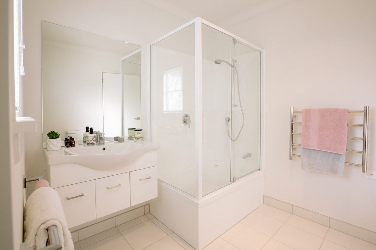 61 Galloway Street, Hamilton East, Hamilton - Carousel 9