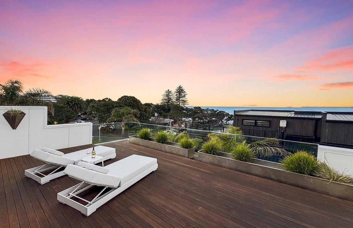 15 The Strand, Takapuna, Auckland - Carousel 2