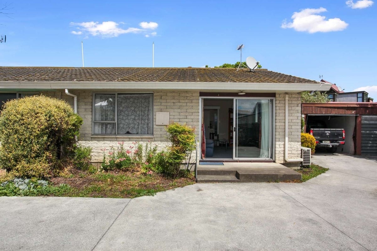 4/19 Whitmore Street, Edgeware, Christchurch - Carousel 1