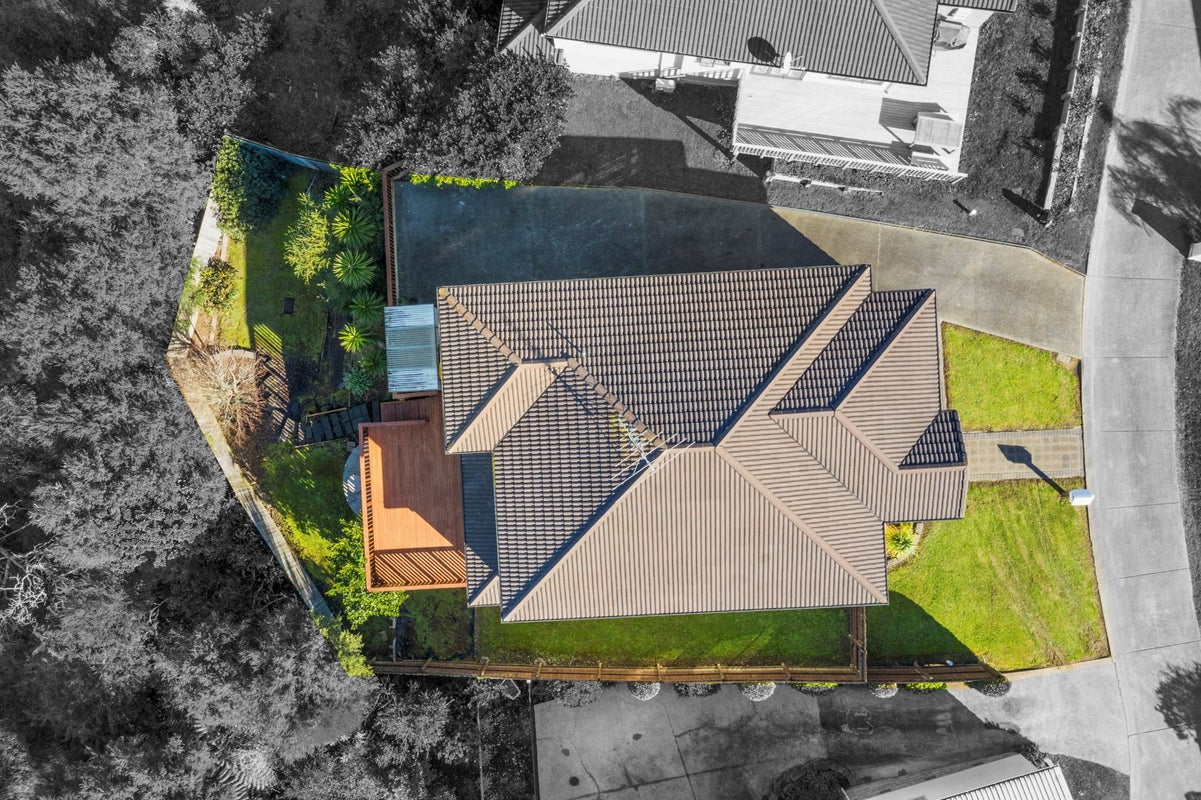 31 Bradnor Meadows Drive, Swanson, Auckland - Carousel 2