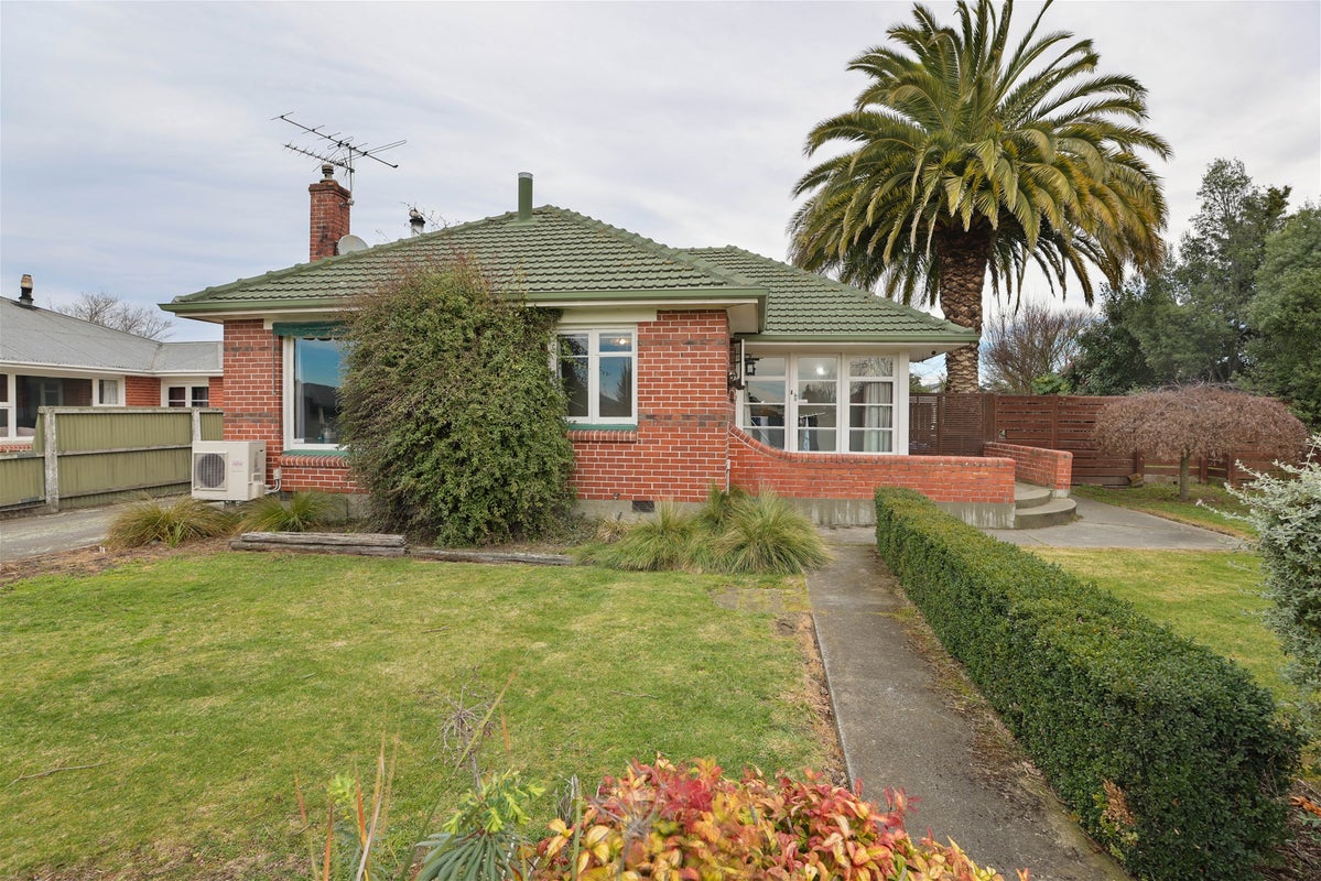 6 Porter Street, Netherby, Ashburton - Carousel 1