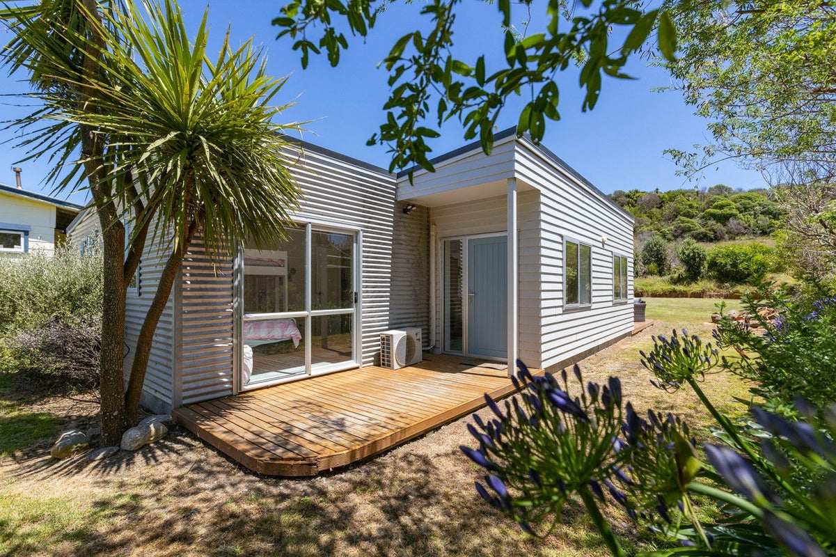 56 Pinedale Crescent, Riversdale Beach - Carousel 2