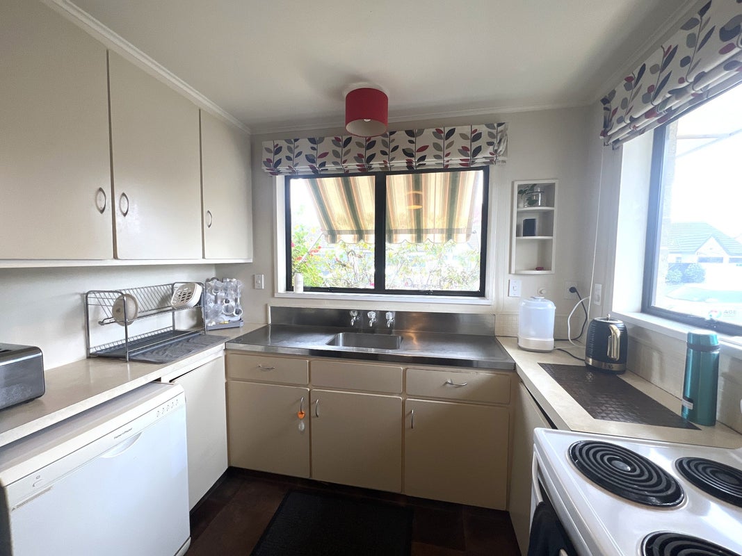 2/38 Burnett Street, Ashburton, Ashburton - Carousel 2