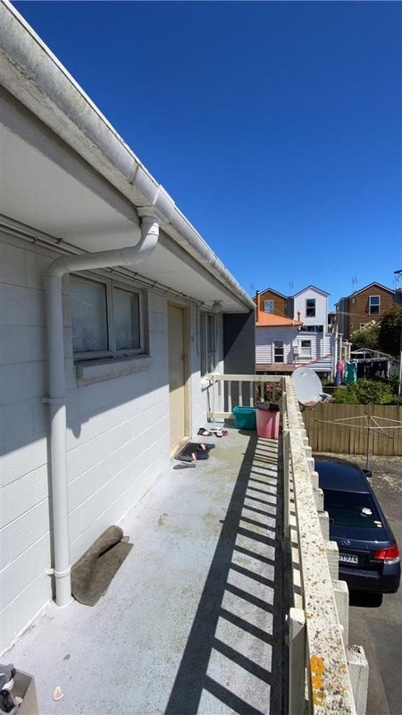 M/11 Rotoiti Street, Johnsonville, Wellington - Carousel 1