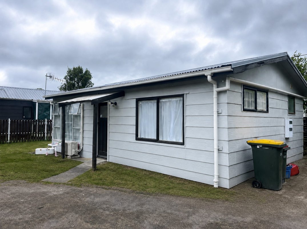 18 Pedlar Street, Mangakakahi, Rotorua - Carousel 1