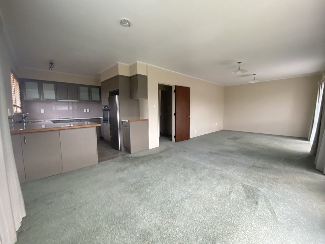 39 Ridge Street, Otumoetai, Tauranga - Carousel 2
