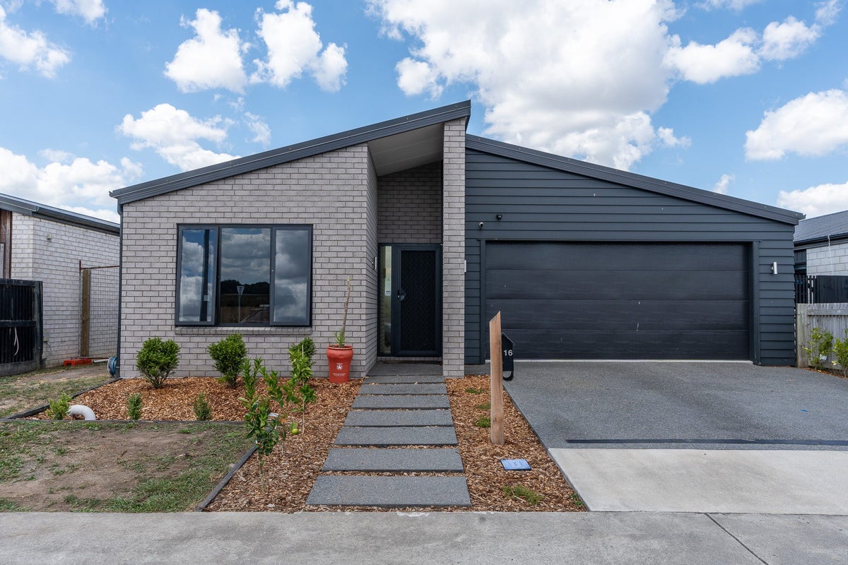16 Taiatea Drive, Baverstock, Hamilton - Carousel 22