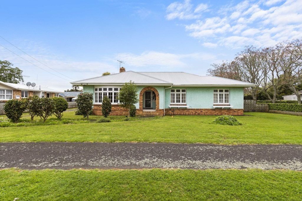 6 Hardley Street, Whitiora, Hamilton - Carousel 2